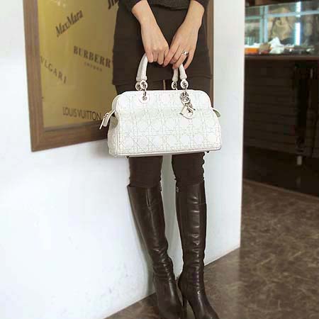 Dior(ũ����î���) ��Ƽġ ���� ��Ʈ�� [��������] �̹���5 - ���̺��� �߰���ǰ