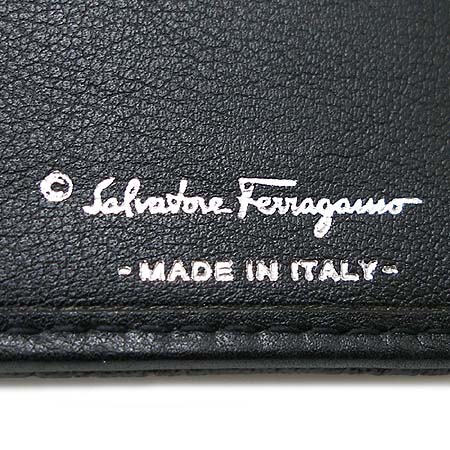 Ferragamo(��󰡸�)  22 4667 ��ġ�� �ΰ� ���� ������ [��������] �̹���4 - ���̺��� �߰���ǰ