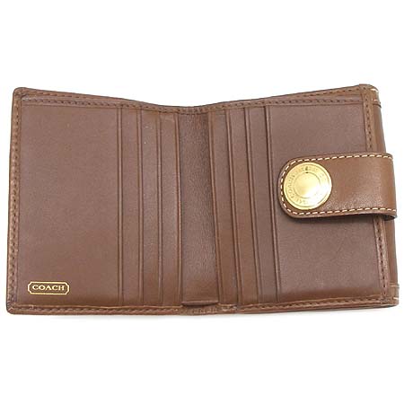 Coach(��ġ) ���� ���� ��Ƽġ �ñ׳��� ������ �̹���3 - ���̺��� �߰���ǰ