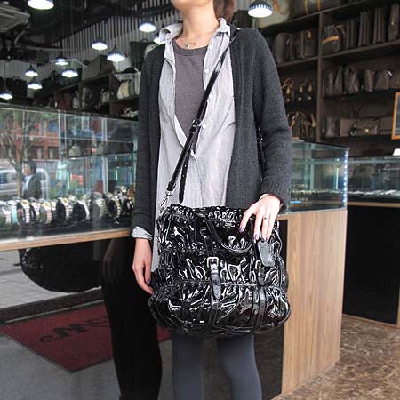 Prada(�����) ���� ������ ���̴�Ʈ 2-WAY [�б�������] �̹���4 - ���̺��� �߰���ǰ