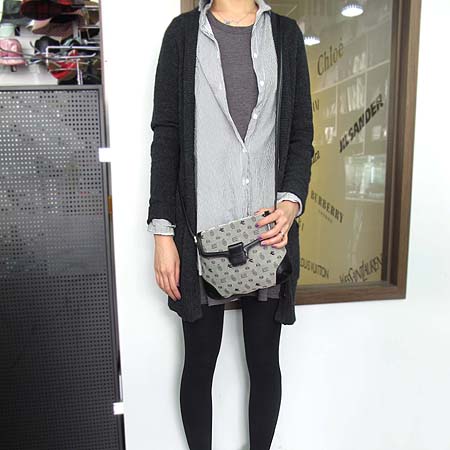 Etro(��Ʈ��) 17292 �ΰ� �ڰ��� ũ�ν��� �̹���4 - ���̺��� �߰���ǰ