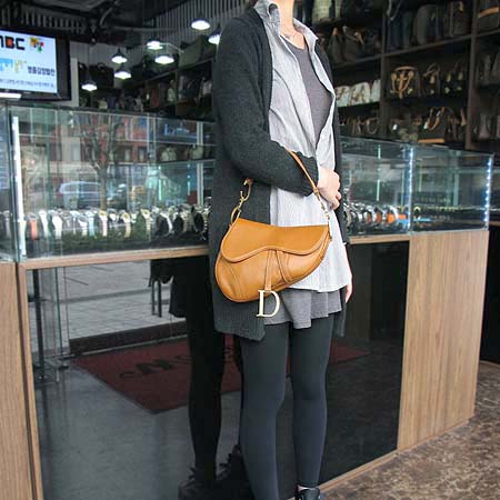 Dior(ũ����î���) ���� ���� ���� ����� �̹���5 - ���̺��� �߰���ǰ