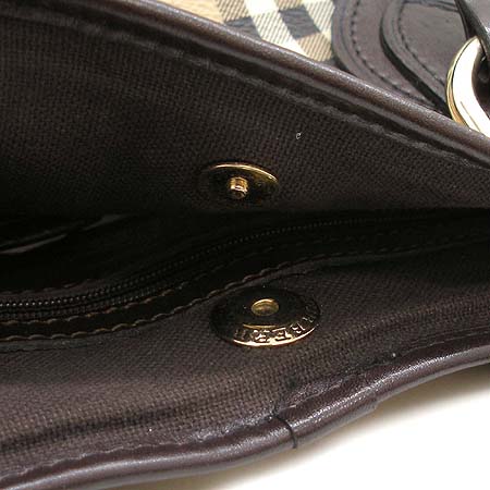Burberry(������) �� Ŭ���� üũ ��Ʈ�� �̹���4 - ���̺��� �߰���ǰ