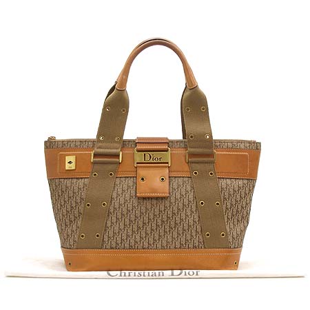 Dior(ũ����î���) �ΰ� �ڰ��� ���� ��Ƽġ ��Ʈ�� �̹���2 - ���̺��� �߰���ǰ