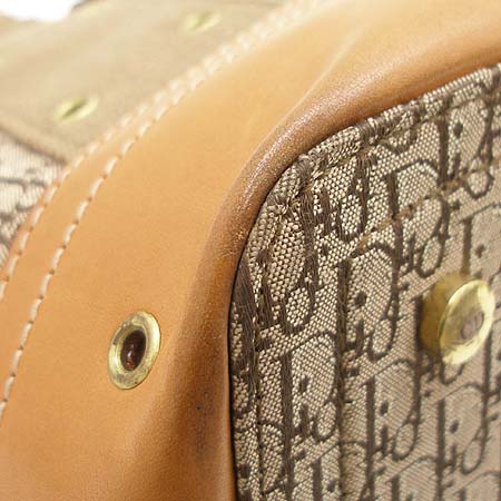 Dior(ũ����î���) �ΰ� �ڰ��� ���� ��Ƽġ ��Ʈ�� �̹���4 - ���̺��� �߰���ǰ