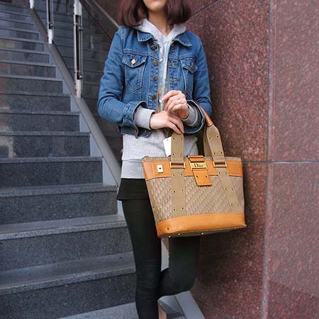 Dior(ũ����î���) �ΰ� �ڰ��� ���� ��Ƽġ ��Ʈ�� �̹���5 - ���̺��� �߰���ǰ