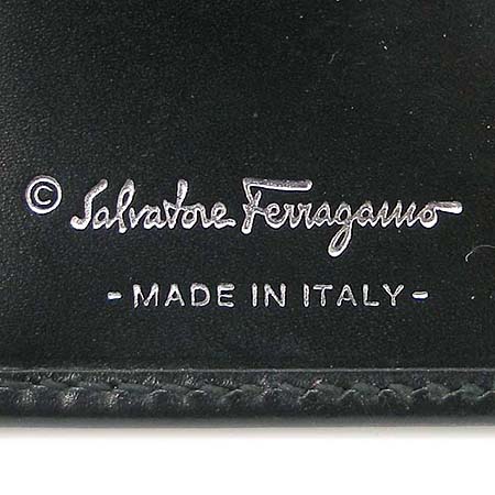 Ferragamo(��󰡸�) AQ-22 8601 ���� ��ġ�� ��Ŭ ������ �̹���4 - ���̺��� �߰���ǰ