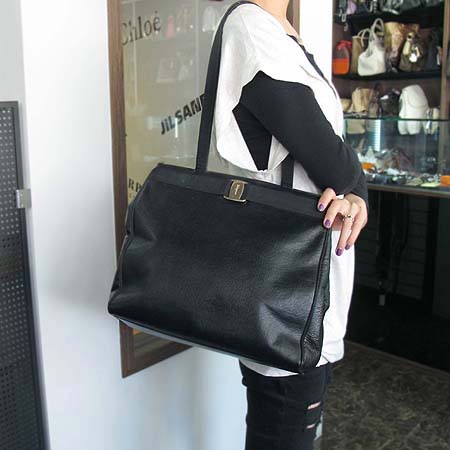Ferragamo(��󰡸�) 21 2530 ���� ����� �̹���5 - ���̺��� �߰���ǰ