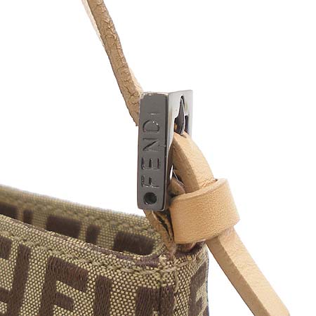 Fendi(���8BR041 FF�ΰ� �к긯 �Ŀ�ġ ����� [�б�������] �̹���2 - ���̺��� �߰���ǰ