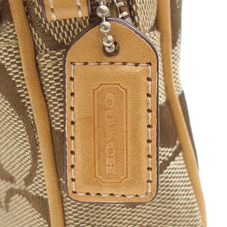 Coach(��ġ) �ñ׳��� ���� [�б�������] �̹���4 - ���̺��� �߰���ǰ