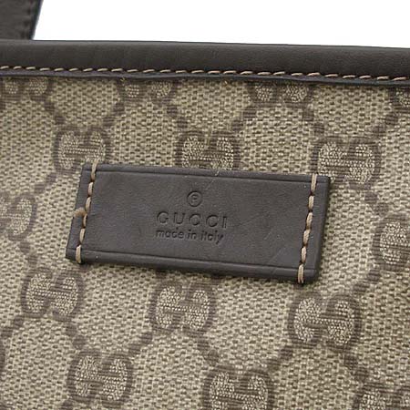 Gucci(����) 211137 GG �ΰ� PVC ���� �ٰ� ����� [��������] �̹���3 - ���̺��� �߰���ǰ