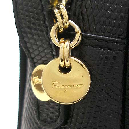 Ferragamo(��󰡸�) 21 0396 ���� �ٶ� ��� ũ�ν��� �̹���3 - ���̺��� �߰���ǰ
