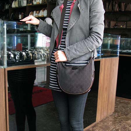 Gucci(����) 102682 GG �ΰ� �ڰ��� ȣ�� ũ�ν��� �̹���5 - ���̺��� �߰���ǰ
