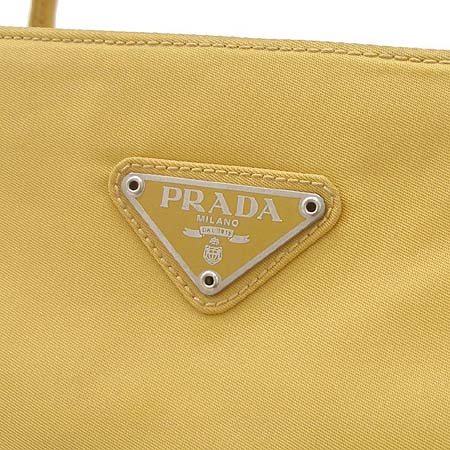 Prada(�����) ����� ĵ���� ����� �̹���3 - ���̺��� �߰���ǰ