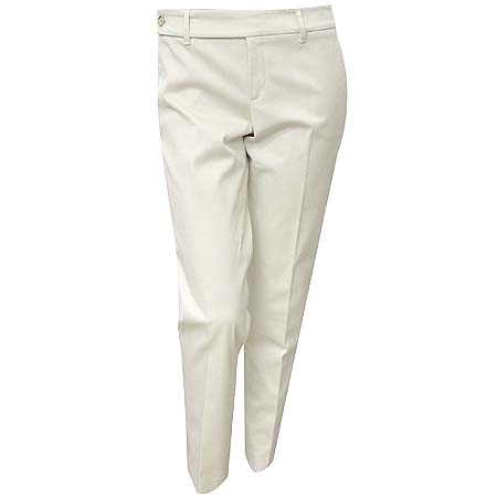 ����  ����