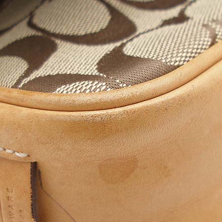 Coach(��ġ) �ñ׳��� ũ�ν��� �̹���4 - ���̺��� �߰���ǰ