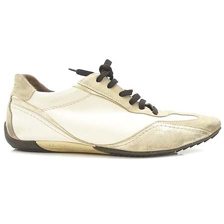 Ferragamo(󰡸)  Ŀ ̹3 - ̺ ߰ǰ