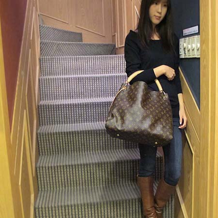 Louis Vuitton(���̺���) M40249 ���׷� ĵ���� ��ġ(ARTSY) MM ����� [��������] �̹���5 - ���̺��� �߰���ǰ