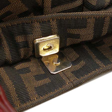 Fendi(���) 8BK044 FF �ΰ� �ڰ��� ��ī �ִ��� �̹���3 - ���̺��� �߰���ǰ