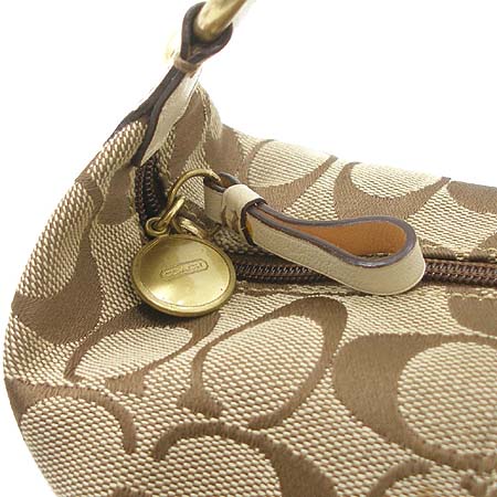 Coach(��ġ) �ñ׳�ó �ڰ��� ����� �̹���4 - ���̺��� �߰���ǰ