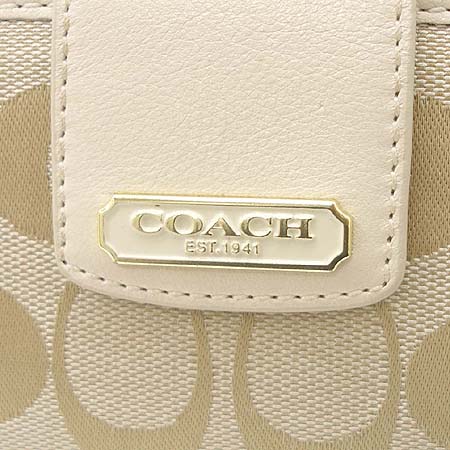 Coach(��ġ) �ñ׳�ó �ڰ��� ������ �̹���2 - ���̺��� �߰���ǰ