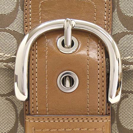 Coach(��ġ) �ñ׳��� ��Ʈ��� ����� �̹���4 - ���̺��� �߰���ǰ