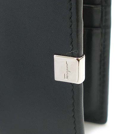 Ferragamo(��󰡸�) 66 8126 ���� ���� ������ [��������] �̹���4 - ���̺��� �߰���ǰ