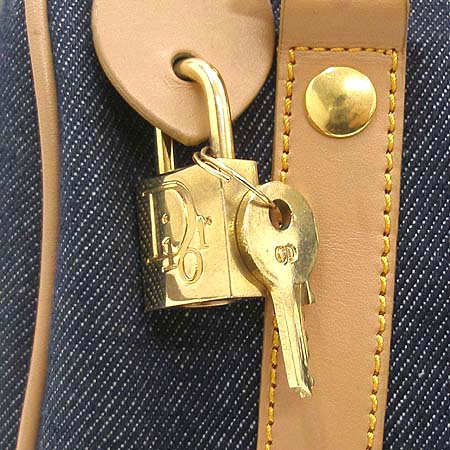 Dior(ũ����î���) ���� �̴� ������ ��Ʈ�� [�б�������] �̹���3 - ���̺��� �߰���ǰ