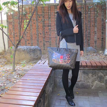 Fendi(���) 8BH185 PVC ���� �Ŀ�ġ ������ ���� ����� [��������] �̹���5 - ���̺��� �߰���ǰ
