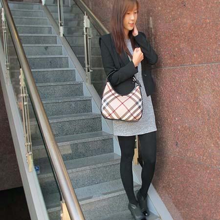 Burberry(������) �� ���üũ ȣ�� ����� [��������] �̹���5 - ���̺��� �߰���ǰ