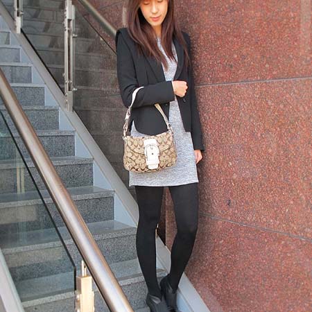 Coach(��ġ) �ñ׳��� �𰡵� ����� [��������] �̹���4 - ���̺��� �߰���ǰ