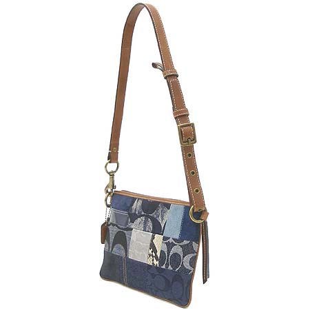 Coach(��ġ) �ñ׳�ó ��Ƽ ��ġ ����� �̹���2 - ���̺��� �߰���ǰ