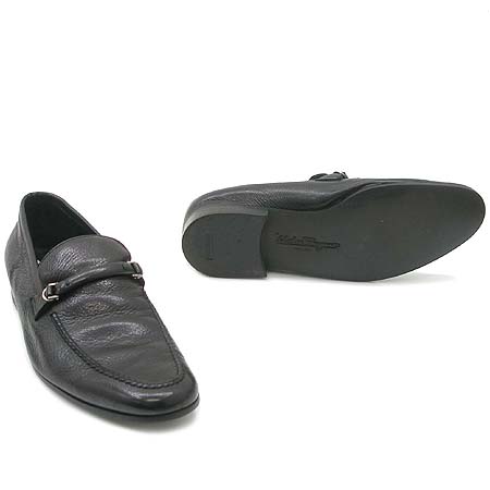 Ferragamo(󰡸)      ̹2 - ̺ ߰ǰ