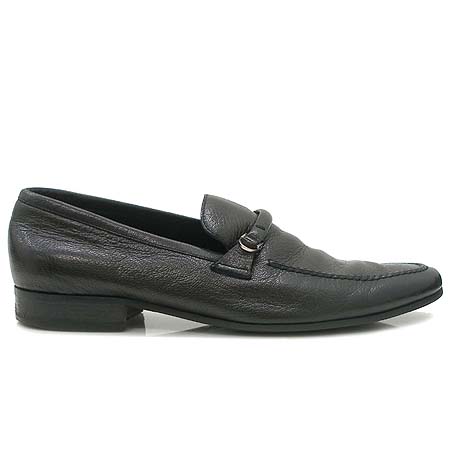 Ferragamo(󰡸)      ̹3 - ̺ ߰ǰ