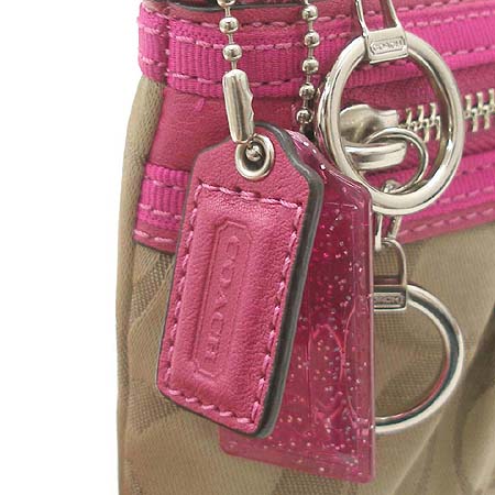 Coach(��ġ) �ñ׳�ó �ڰ��� ����� ��� �Ŀ�ġ �� ����� �̹���4 - ���̺��� �߰���ǰ