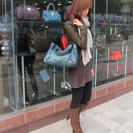 Balenciaga(�߷��þư�)115748 CLASSIC (Ŭ����) CITY(��Ƽ) 2-WAY + ���� �ſ� �̹���5 - ���̺��� �߰���ǰ