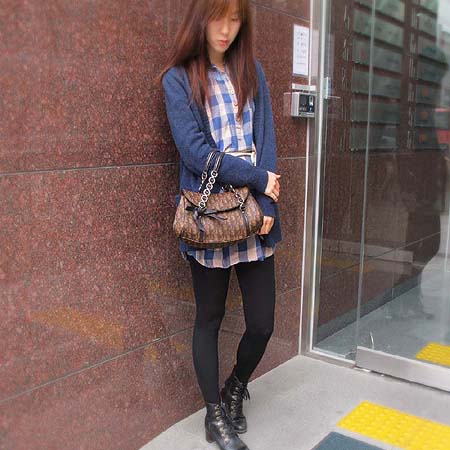 Dior(ũ����î���) LCP44867 M207 �ΰ� PVC ü�� ����� �̹���5 - ���̺��� �߰���ǰ