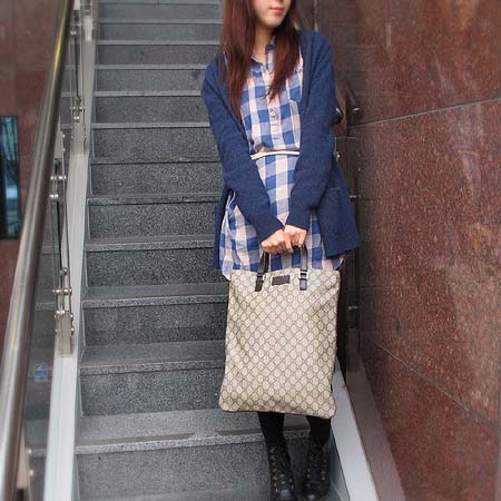 Gucci(����) 131258 GG �ΰ� PVC ��Ʈ�� �̹���5 - ���̺��� �߰���ǰ