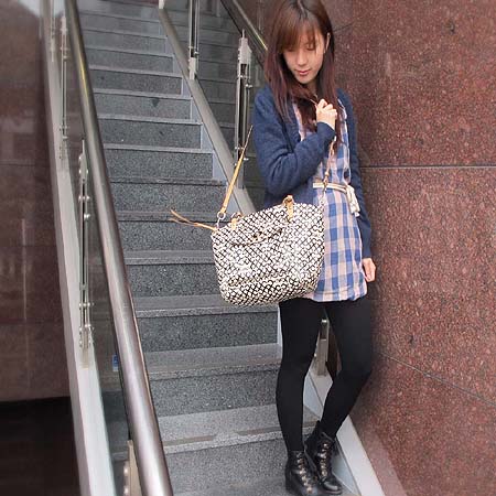 Coach(��ġ) �� ��Ƽ�� ĵ���� ���� �������� 2WAY [��������] �̹���5 - ���̺��� �߰���ǰ