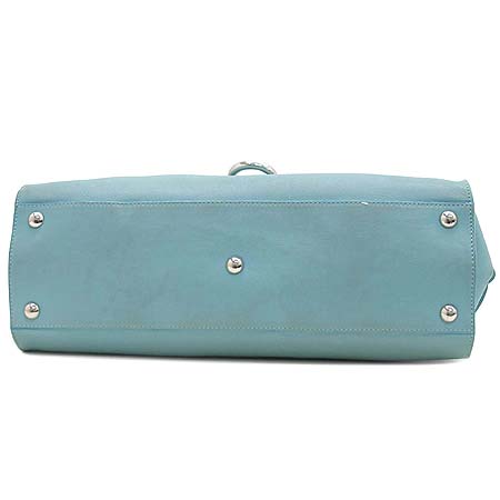 Ferragamo(��󰡸�) 21 4862 ���� ��ġ�� ����� �̹���4 - ���̺��� �߰���ǰ