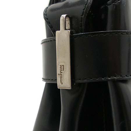 Ferragamo(��󰡸�) 21 0167 ���� ��ġ�� ��� �簢 ����� �̹���3 - ���̺��� �߰���ǰ