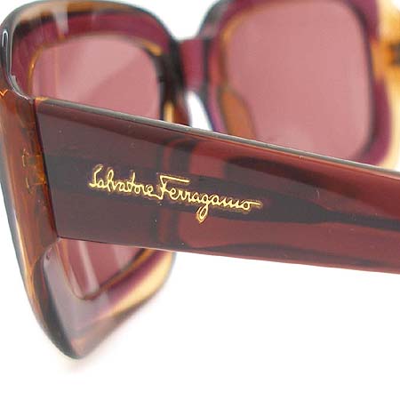 Ferragamo(��󰡸�) 2028 ���� �簢 ���۶� �̹���4 - ���̺��� �߰���ǰ