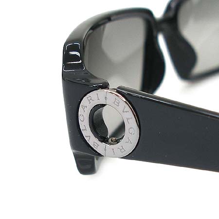 Bvlgari(�Ұ���) 841 501/11 ���� ����ΰ� ���۶� �̹���4 - ���̺��� �߰���ǰ