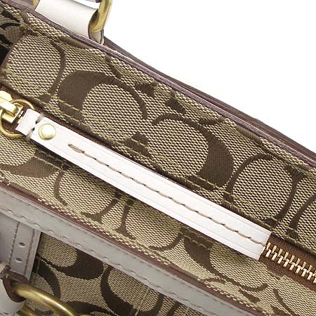 Coach(��ġ) �ñ׳��� ���̺��� ���� ����ΰ� ��Ʈ�� [��������] �̹���4 - ���̺��� �߰���ǰ