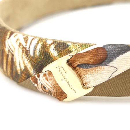 Ferragamo(��󰡸�) ���� �ٶ� ��� ����� �̹���4 - ���̺��� �߰���ǰ