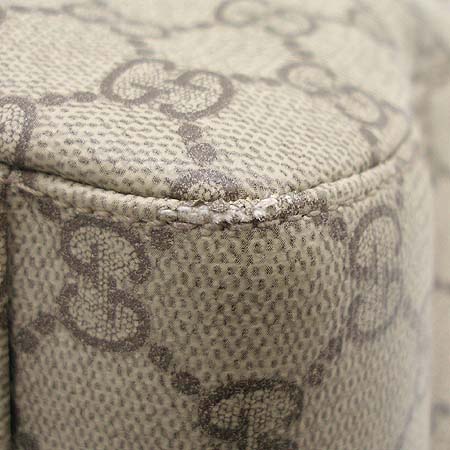 Gucci(����) 141624 GG �ΰ� PVC �ٰ� ��Ʈ�� [��������] �̹���4 - ���̺��� �߰���ǰ