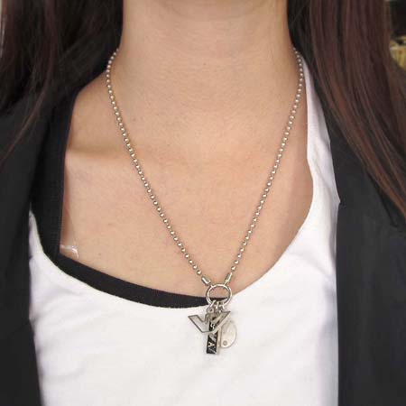 Armani(�Ƹ�����) 925 (�ǹ�) ������ �ΰ� �� ü�� ����� �̹���5 - ���̺��� �߰���ǰ