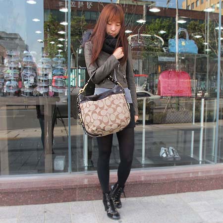 Coach(��ġ) �ñ׳��� ����� ���麧Ʈ��� ȣ�� ����� [��������] �̹���5 - ���̺��� �߰���ǰ
