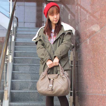 Fendi(���) 8BR511 ������ ��Ʈ�� �̹���5 - ���̺��� �߰���ǰ