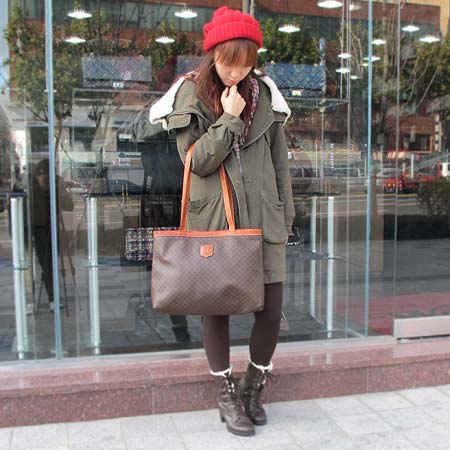 Celine(������) ������ ���� ����� �̹���5 - ���̺��� �߰���ǰ
